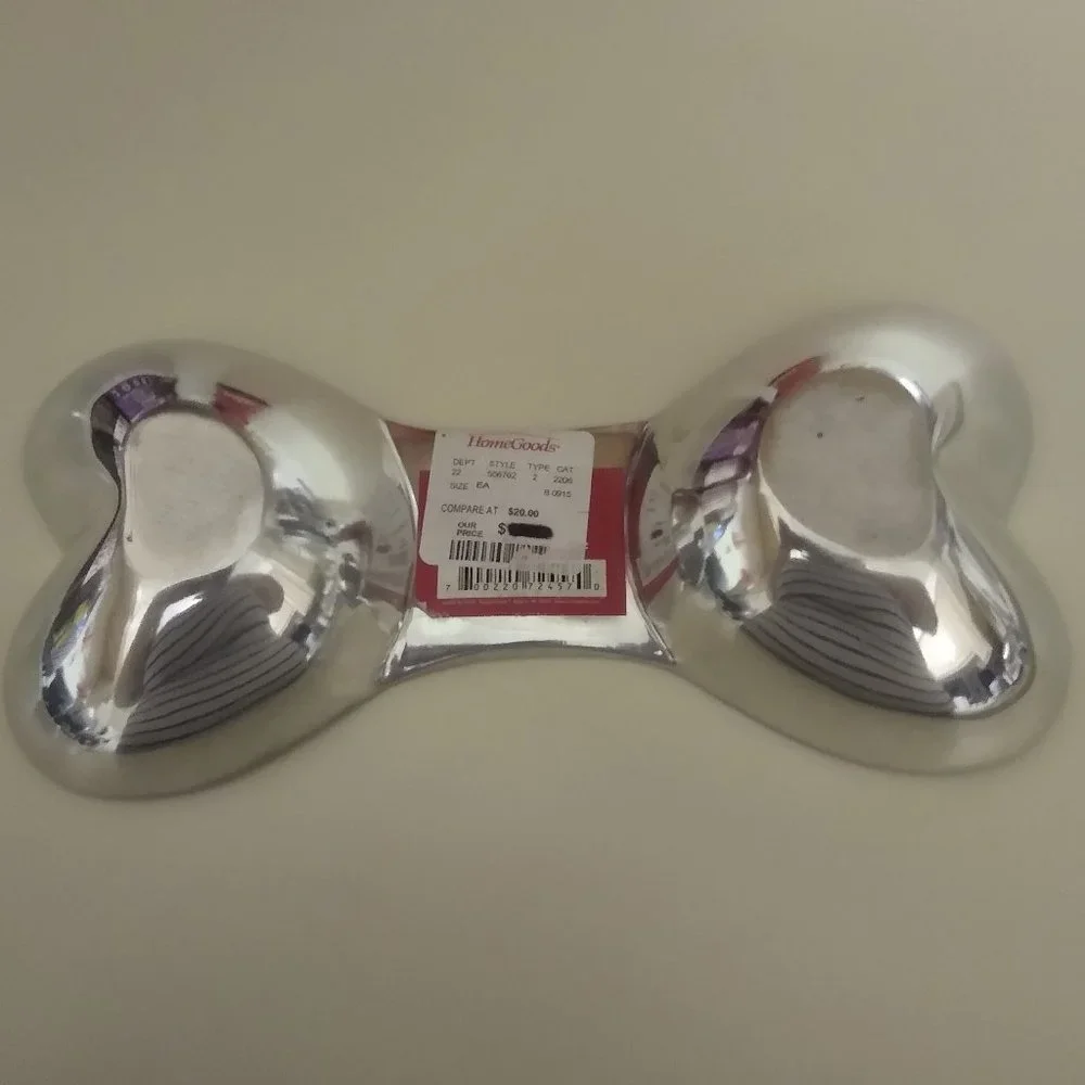 NWT Stainless Steel Two Hearts Double Dog Bowl